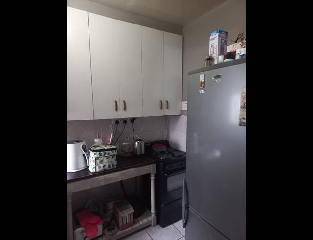 2 BEDROOM APARTMENT TO LET IN GLENWOOD